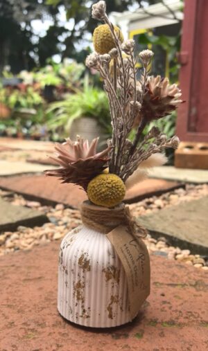 Home Decor white/gold small vase